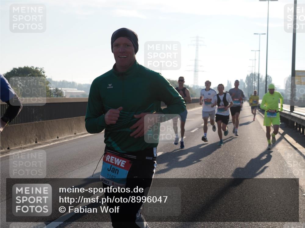 03.10.2025 - Köhlbrandbrückenlauf Fabian Wolf http://msf.ph/oto/8996047 03.10.2025 09:12:21 Position 3 1187 meine-sportfotos.de