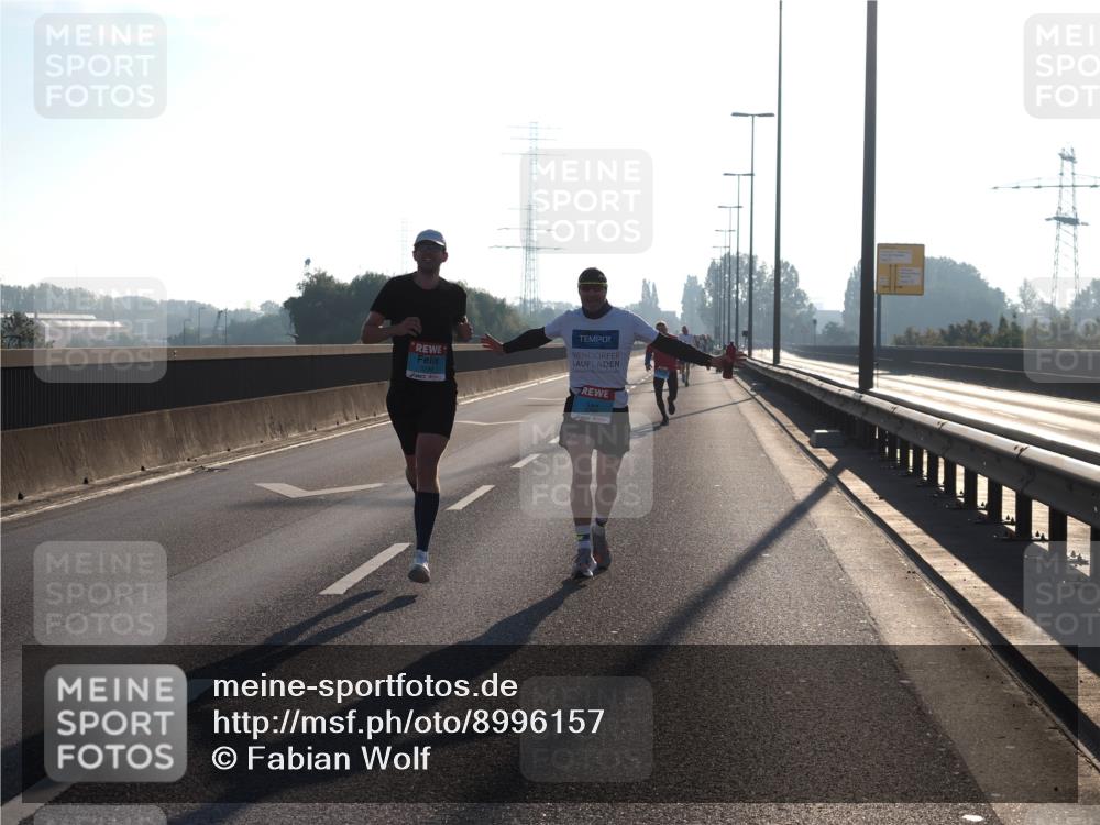 03.10.2025 - Köhlbrandbrückenlauf Fabian Wolf http://msf.ph/oto/8996157 03.10.2025 09:12:33 Position 3  meine-sportfotos.de