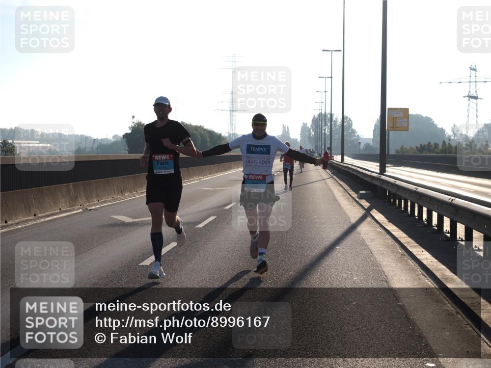 03.10.2025 - Köhlbrandbrückenlauf Fabian Wolf http://msf.ph/oto/8996167 03.10.2025 09:12:34 Position 3 3740 meine-sportfotos.de