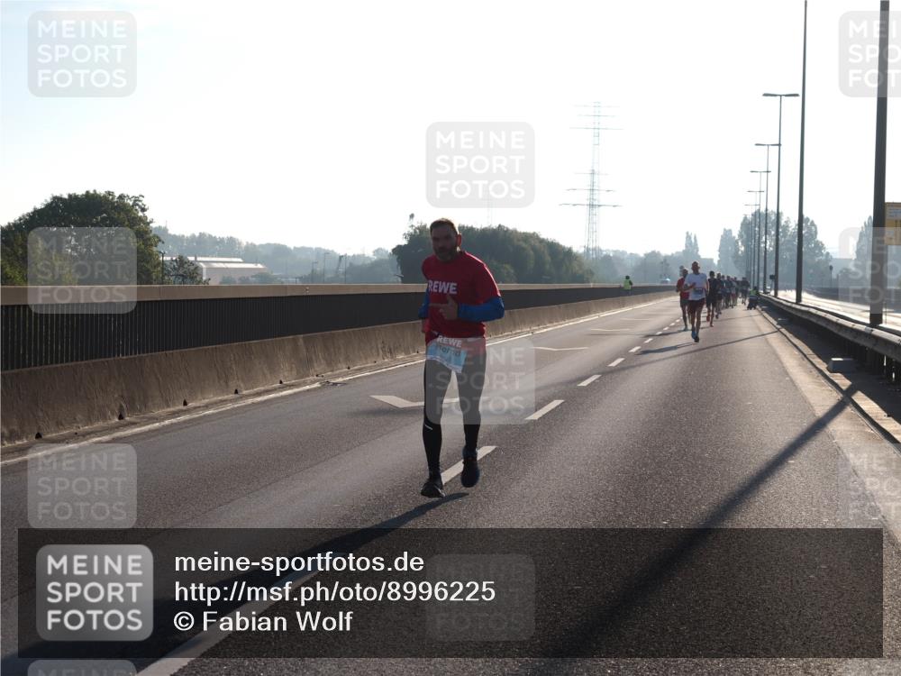 03.10.2025 - Köhlbrandbrückenlauf Fabian Wolf http://msf.ph/oto/8996225 03.10.2025 09:12:40 Position 3  meine-sportfotos.de