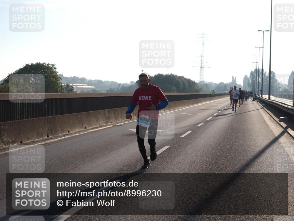 03.10.2025 - Köhlbrandbrückenlauf Fabian Wolf http://msf.ph/oto/8996230 03.10.2025 09:12:40 Position 3 3401 meine-sportfotos.de