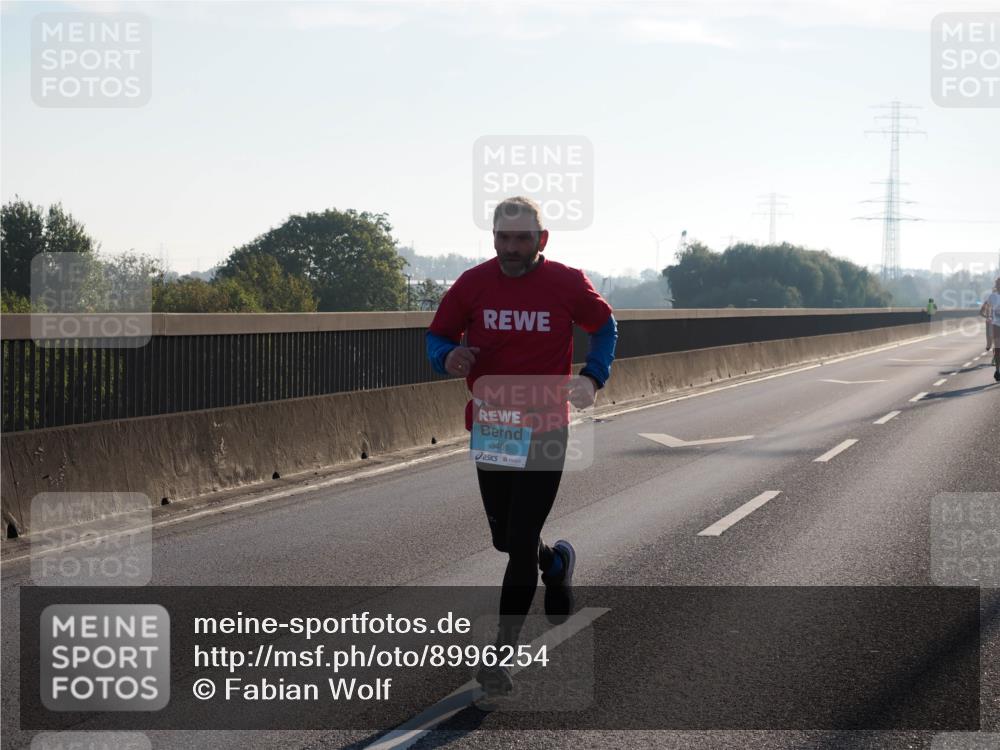 03.10.2025 - Köhlbrandbrückenlauf Fabian Wolf http://msf.ph/oto/8996254 03.10.2025 09:12:41 Position 3 3401 meine-sportfotos.de