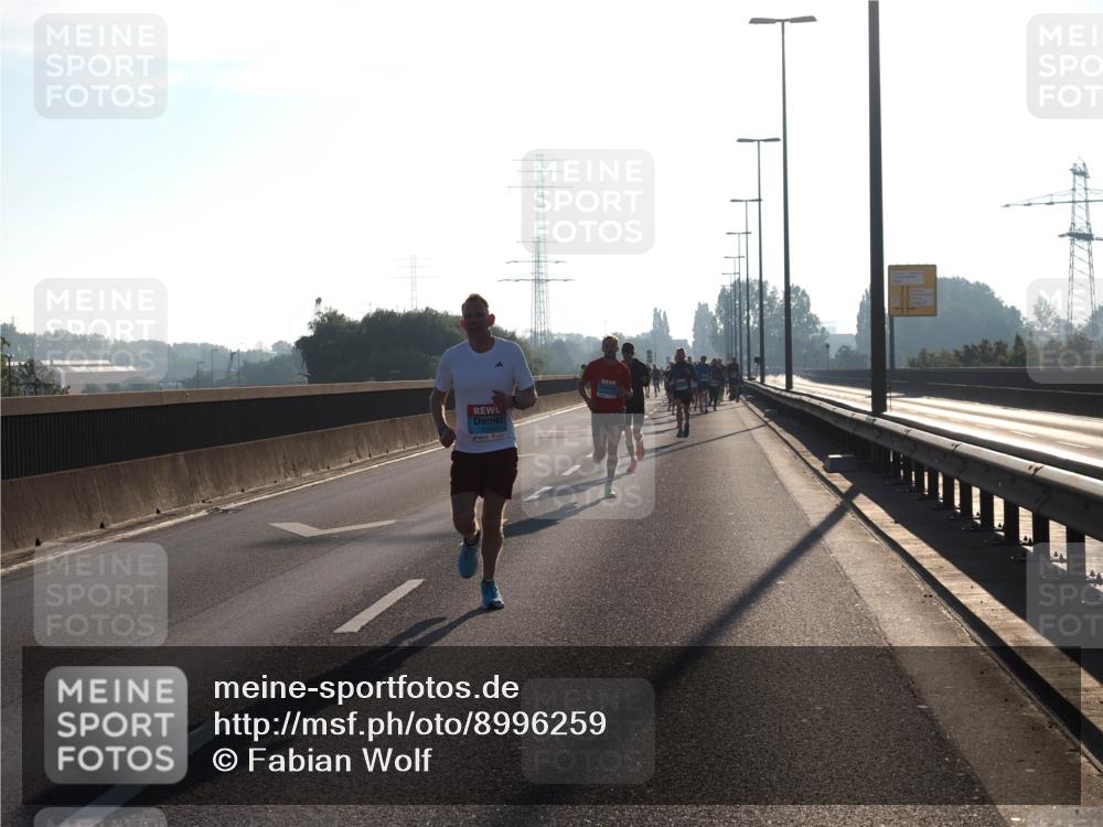 03.10.2025 - Köhlbrandbrückenlauf Fabian Wolf http://msf.ph/oto/8996259 03.10.2025 09:12:46 Position 3  meine-sportfotos.de