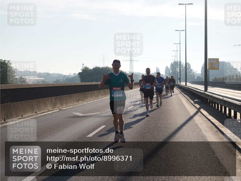 03.10.2025 - Köhlbrandbrückenlauf Fabian Wolf http://msf.ph/oto/8996371 03.10.2025 09:12:57 Position 3 1268 meine-sportfotos.de