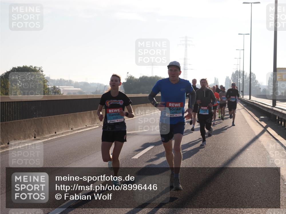 03.10.2025 - Köhlbrandbrückenlauf Fabian Wolf http://msf.ph/oto/8996446 03.10.2025 09:13:02 Position 3 3008, 3248 meine-sportfotos.de