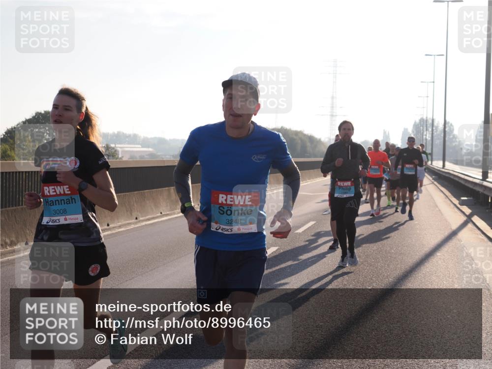 03.10.2025 - Köhlbrandbrückenlauf Fabian Wolf http://msf.ph/oto/8996465 03.10.2025 09:13:02 Position 3 3008, 3248 meine-sportfotos.de