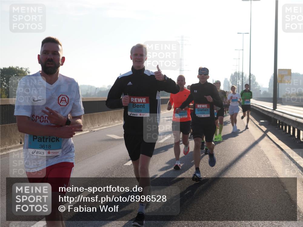 03.10.2025 - Köhlbrandbrückenlauf Fabian Wolf http://msf.ph/oto/8996528 03.10.2025 09:13:05 Position 3 3618, 1029, 1034, 1012 meine-sportfotos.de