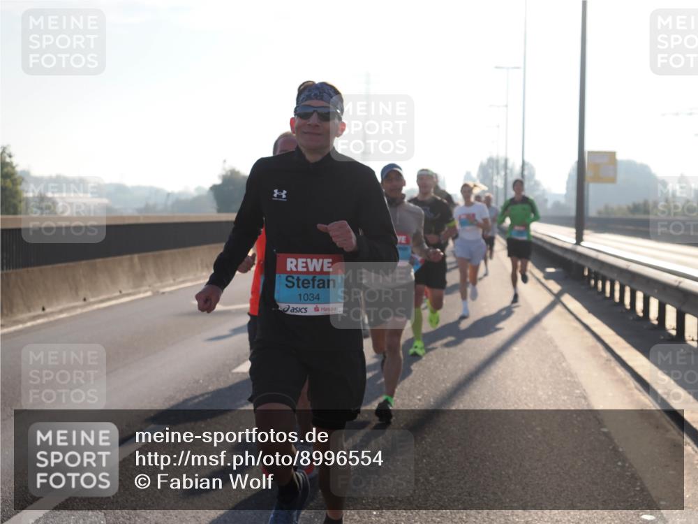03.10.2025 - Köhlbrandbrückenlauf Fabian Wolf http://msf.ph/oto/8996554 03.10.2025 09:13:06 Position 3 1034 meine-sportfotos.de