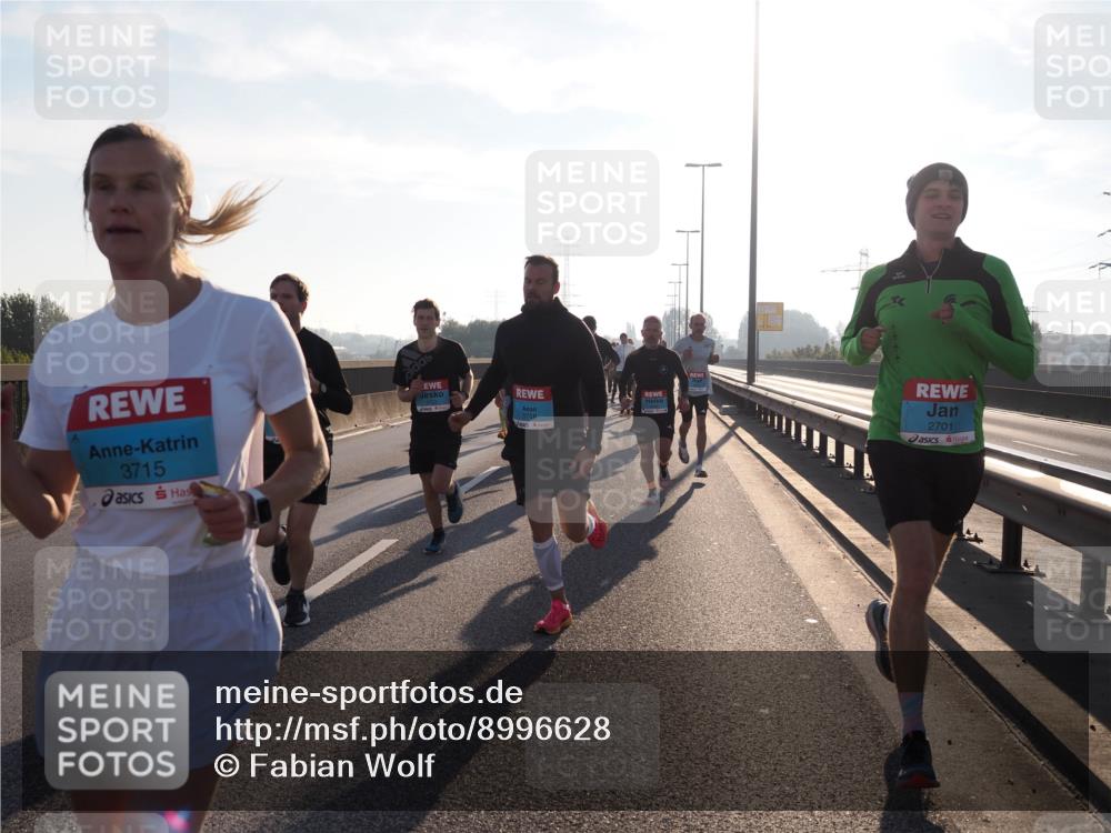 03.10.2025 - Köhlbrandbrückenlauf Fabian Wolf http://msf.ph/oto/8996628 03.10.2025 09:13:11 Position 3 3715, 3718, 2701 meine-sportfotos.de