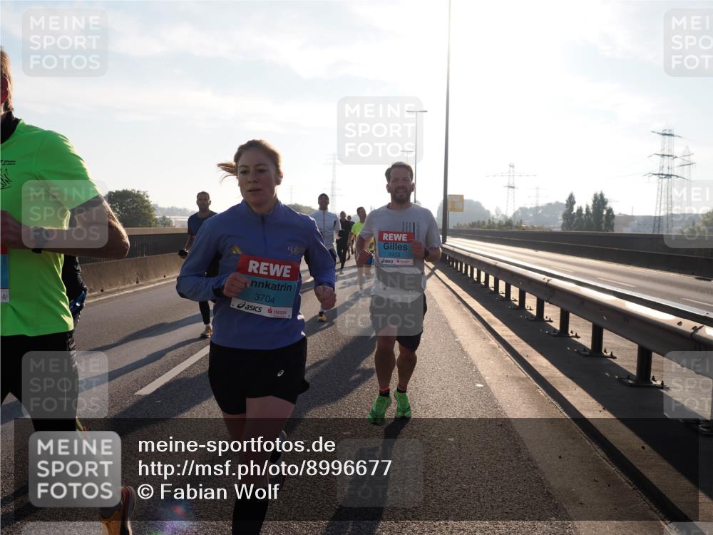 03.10.2025 - Köhlbrandbrückenlauf Fabian Wolf http://msf.ph/oto/8996677 03.10.2025 09:13:15 Position 3 3704, 2933 meine-sportfotos.de