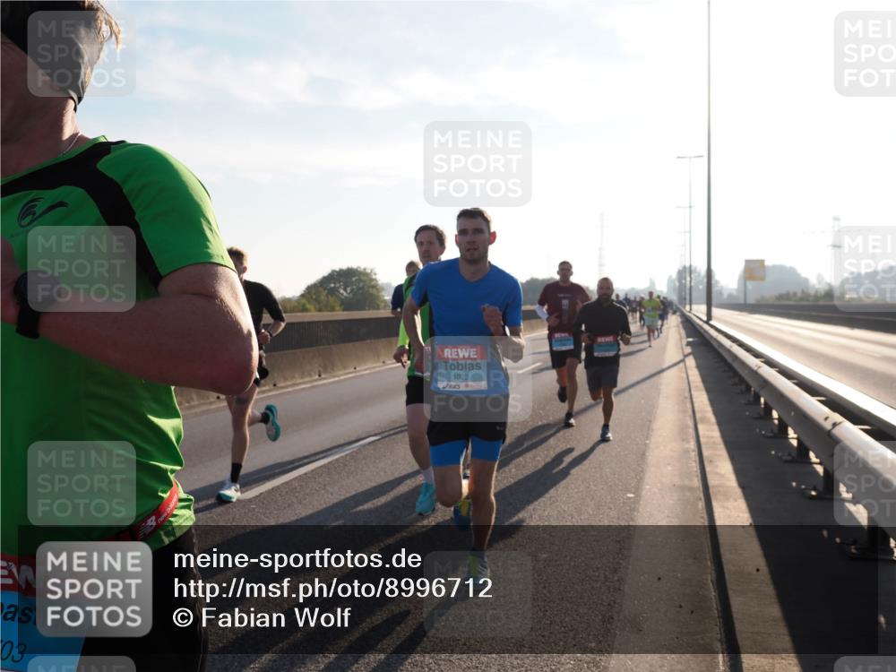 03.10.2025 - Köhlbrandbrückenlauf Fabian Wolf http://msf.ph/oto/8996712 03.10.2025 09:13:20 Position 3 03, 1023 meine-sportfotos.de