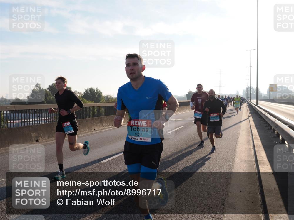 03.10.2025 - Köhlbrandbrückenlauf Fabian Wolf http://msf.ph/oto/8996717 03.10.2025 09:13:20 Position 3 1023 meine-sportfotos.de