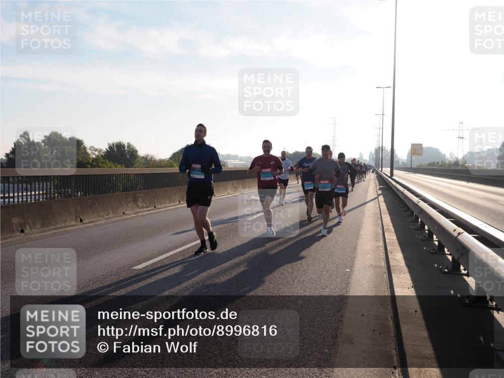 03.10.2025 - Köhlbrandbrückenlauf Fabian Wolf http://msf.ph/oto/8996816 03.10.2025 09:13:32 Position 3  meine-sportfotos.de