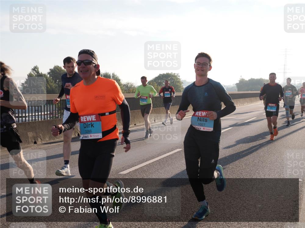 03.10.2025 - Köhlbrandbrückenlauf Fabian Wolf http://msf.ph/oto/8996881 03.10.2025 09:13:39 Position 3 3266, 1027 meine-sportfotos.de