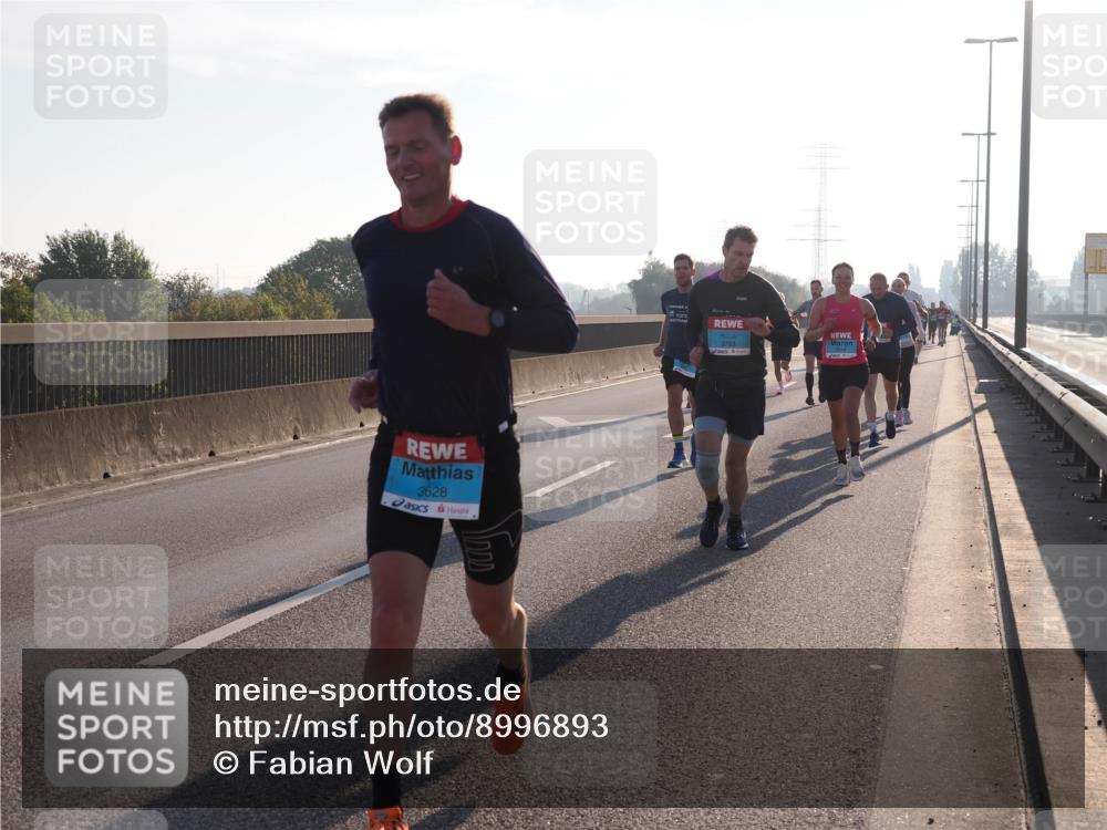 03.10.2025 - Köhlbrandbrückenlauf Fabian Wolf http://msf.ph/oto/8996893 03.10.2025 09:13:40 Position 3 3628, 3763 meine-sportfotos.de