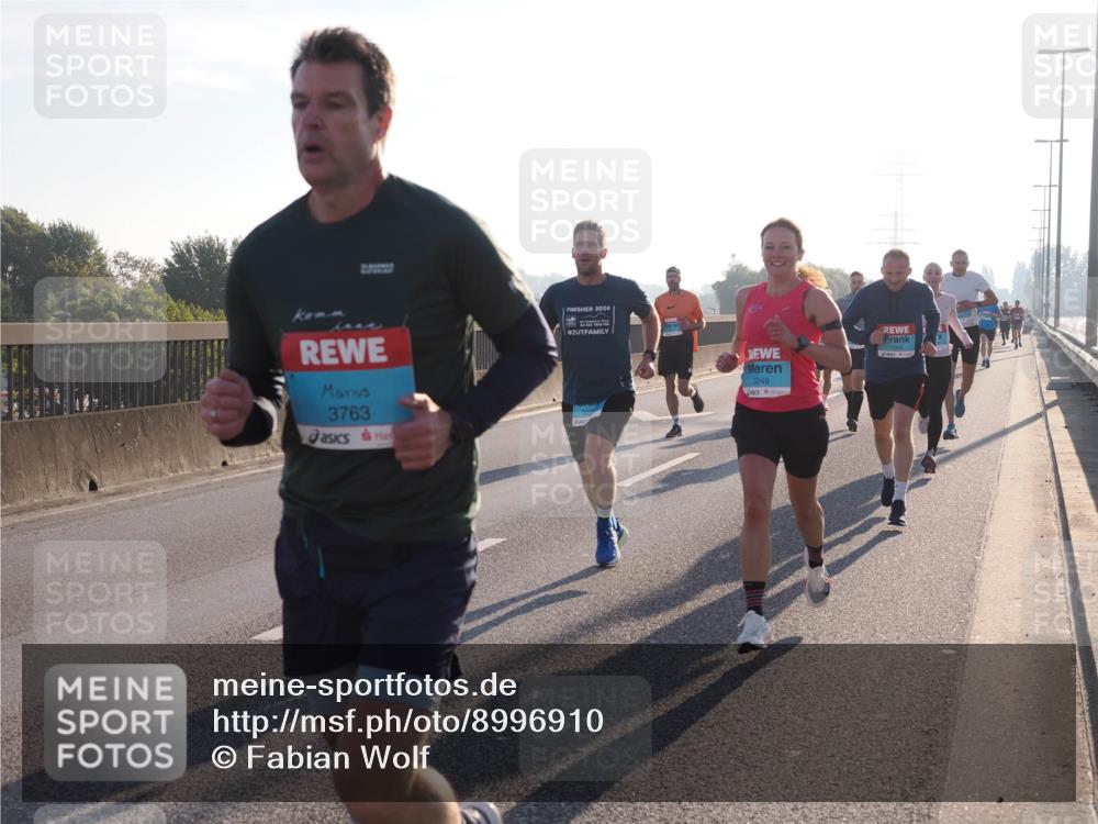 03.10.2025 - Köhlbrandbrückenlauf Fabian Wolf http://msf.ph/oto/8996910 03.10.2025 09:13:42 Position 3 3763, 2024, 3249 meine-sportfotos.de
