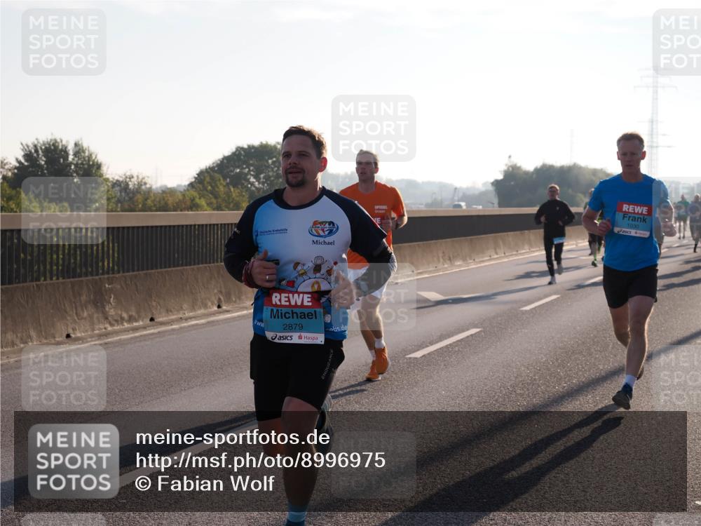 03.10.2025 - Köhlbrandbrückenlauf Fabian Wolf http://msf.ph/oto/8996975 03.10.2025 09:13:50 Position 3 2879, 1030 meine-sportfotos.de