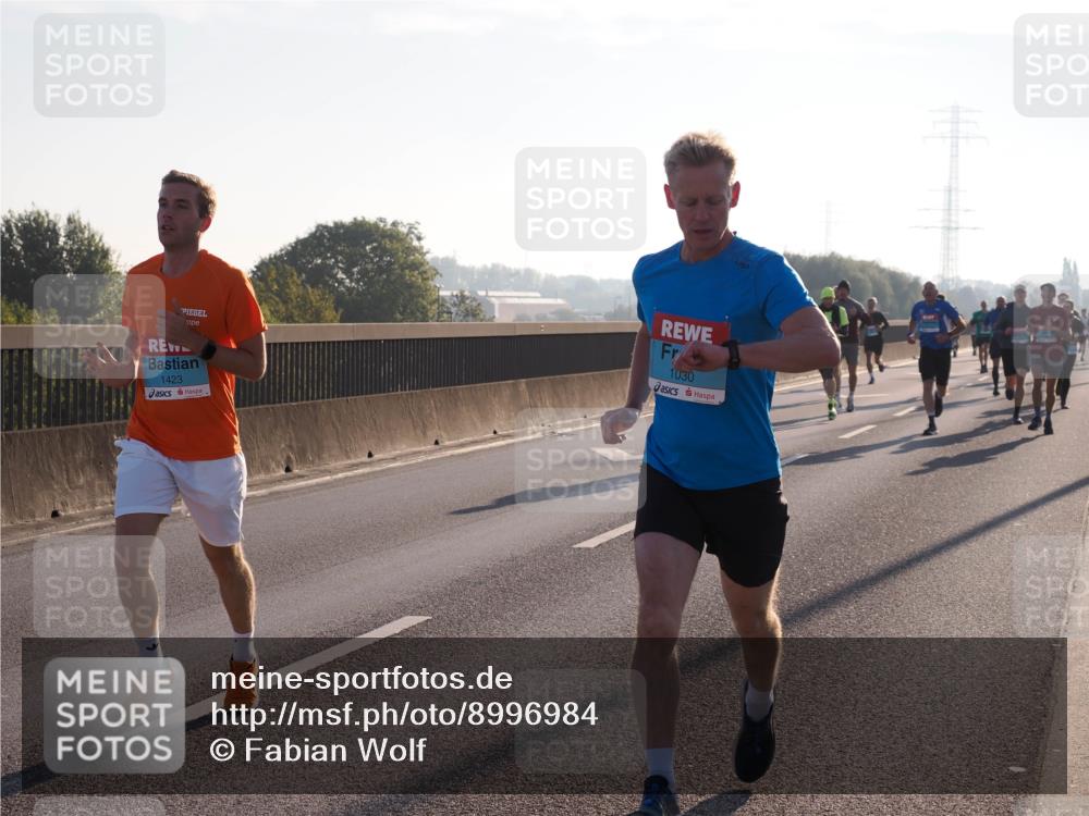 03.10.2025 - Köhlbrandbrückenlauf Fabian Wolf http://msf.ph/oto/8996984 03.10.2025 09:13:51 Position 3 1423, 1030 meine-sportfotos.de