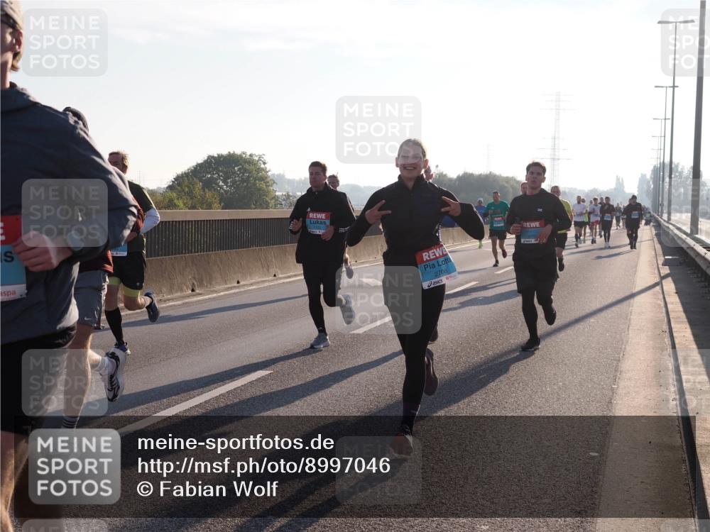03.10.2025 - Köhlbrandbrückenlauf Fabian Wolf http://msf.ph/oto/8997046 03.10.2025 09:13:58 Position 3 2708, 3775 meine-sportfotos.de