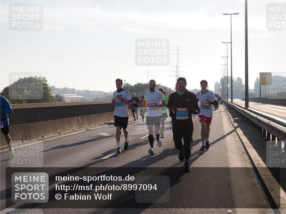 03.10.2025 - Köhlbrandbrückenlauf Fabian Wolf http://msf.ph/oto/8997094 03.10.2025 09:14:06 Position 3 3834 meine-sportfotos.de