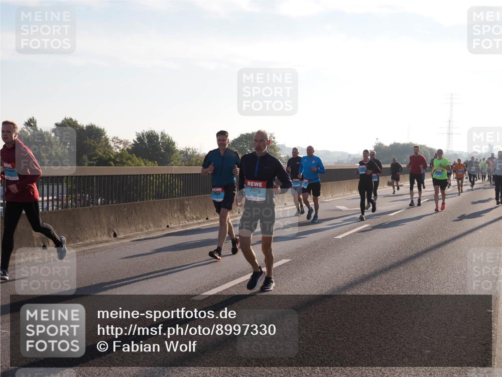 03.10.2025 - Köhlbrandbrückenlauf Fabian Wolf http://msf.ph/oto/8997330 03.10.2025 09:14:40 Position 3  meine-sportfotos.de