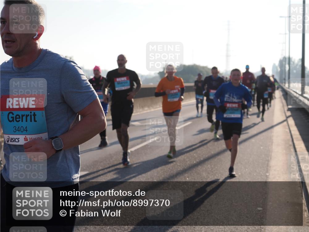 03.10.2025 - Köhlbrandbrückenlauf Fabian Wolf http://msf.ph/oto/8997370 03.10.2025 09:14:46 Position 3 3404 meine-sportfotos.de