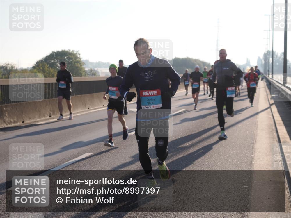 03.10.2025 - Köhlbrandbrückenlauf Fabian Wolf http://msf.ph/oto/8997397 03.10.2025 09:14:48 Position 3 50, 3836 meine-sportfotos.de