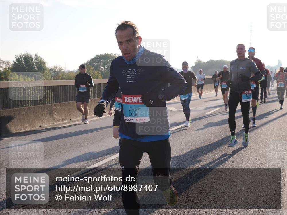 03.10.2025 - Köhlbrandbrückenlauf Fabian Wolf http://msf.ph/oto/8997407 03.10.2025 09:14:49 Position 3 50, 3836 meine-sportfotos.de