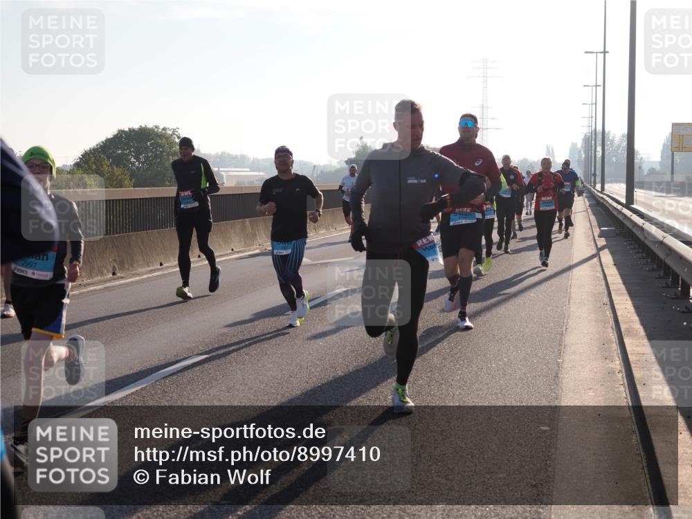03.10.2025 - Köhlbrandbrückenlauf Fabian Wolf http://msf.ph/oto/8997410 03.10.2025 09:14:50 Position 3 2997 meine-sportfotos.de