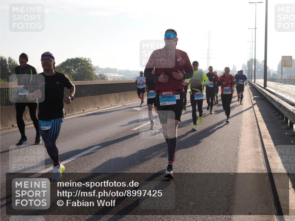 03.10.2025 - Köhlbrandbrückenlauf Fabian Wolf http://msf.ph/oto/8997425 03.10.2025 09:14:51 Position 3 3087, 3118 meine-sportfotos.de