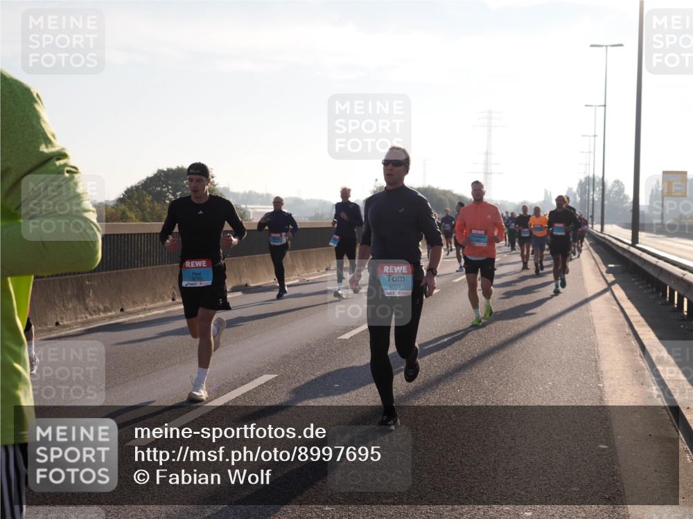 03.10.2025 - Köhlbrandbrückenlauf Fabian Wolf http://msf.ph/oto/8997695 03.10.2025 09:15:12 Position 3 3749, 1054 meine-sportfotos.de