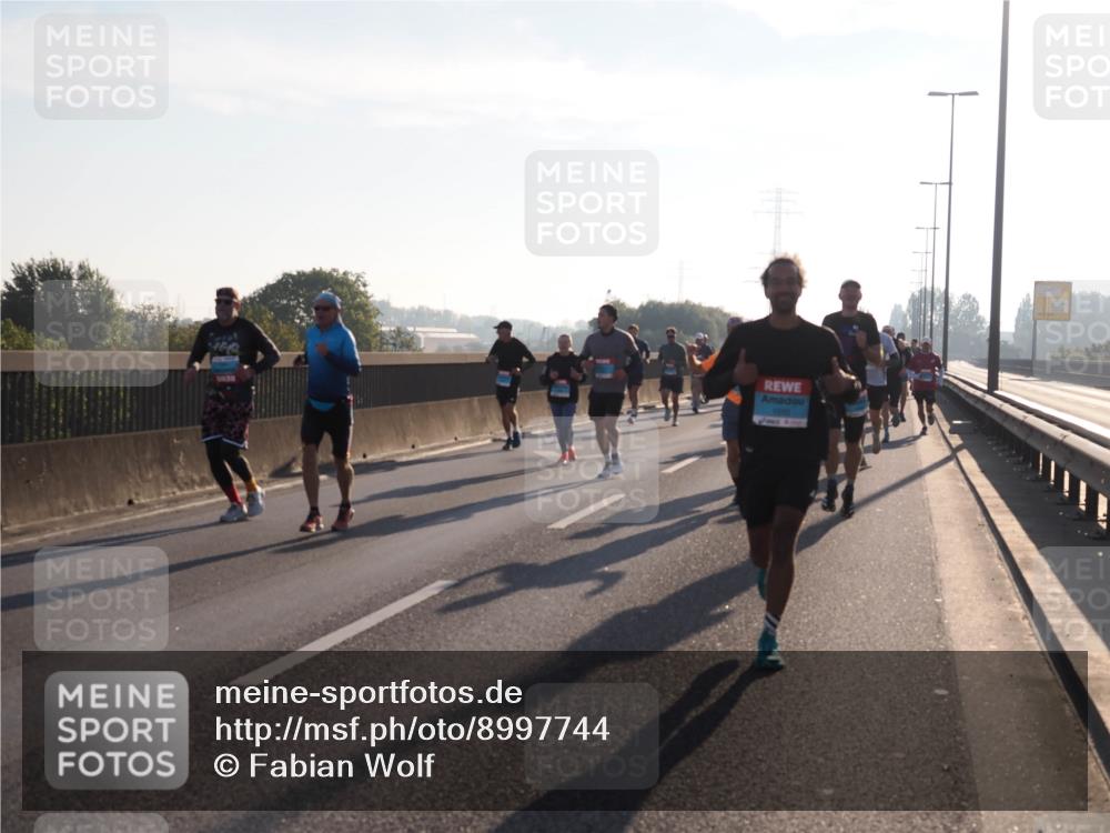 03.10.2025 - Köhlbrandbrückenlauf Fabian Wolf http://msf.ph/oto/8997744 03.10.2025 09:15:16 Position 3  meine-sportfotos.de