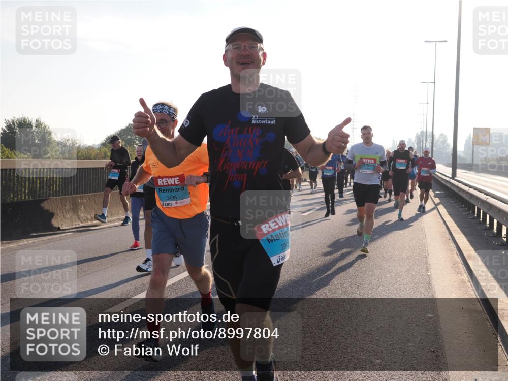 03.10.2025 - Köhlbrandbrückenlauf Fabian Wolf http://msf.ph/oto/8997804 03.10.2025 09:15:19 Position 3 3495, 23, 292 meine-sportfotos.de