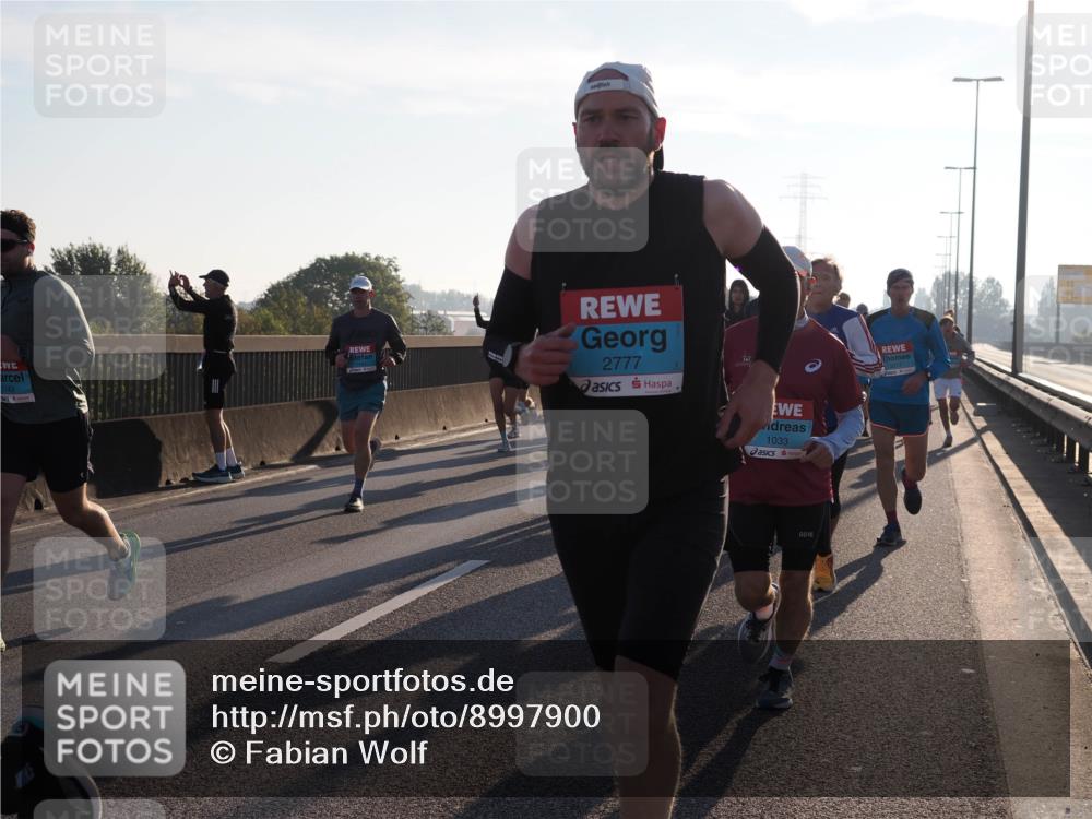 03.10.2025 - Köhlbrandbrückenlauf Fabian Wolf http://msf.ph/oto/8997900 03.10.2025 09:15:23 Position 3 1143, 2777, 1033 meine-sportfotos.de