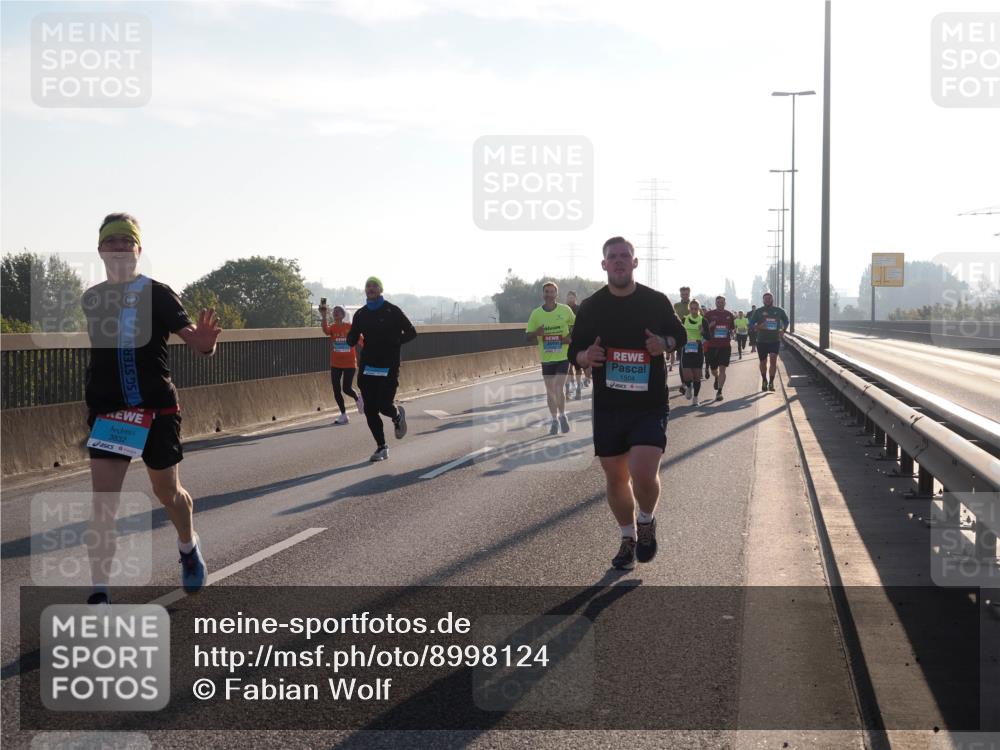 03.10.2025 - Köhlbrandbrückenlauf Fabian Wolf http://msf.ph/oto/8998124 03.10.2025 09:15:36 Position 3 3832, 1504 meine-sportfotos.de