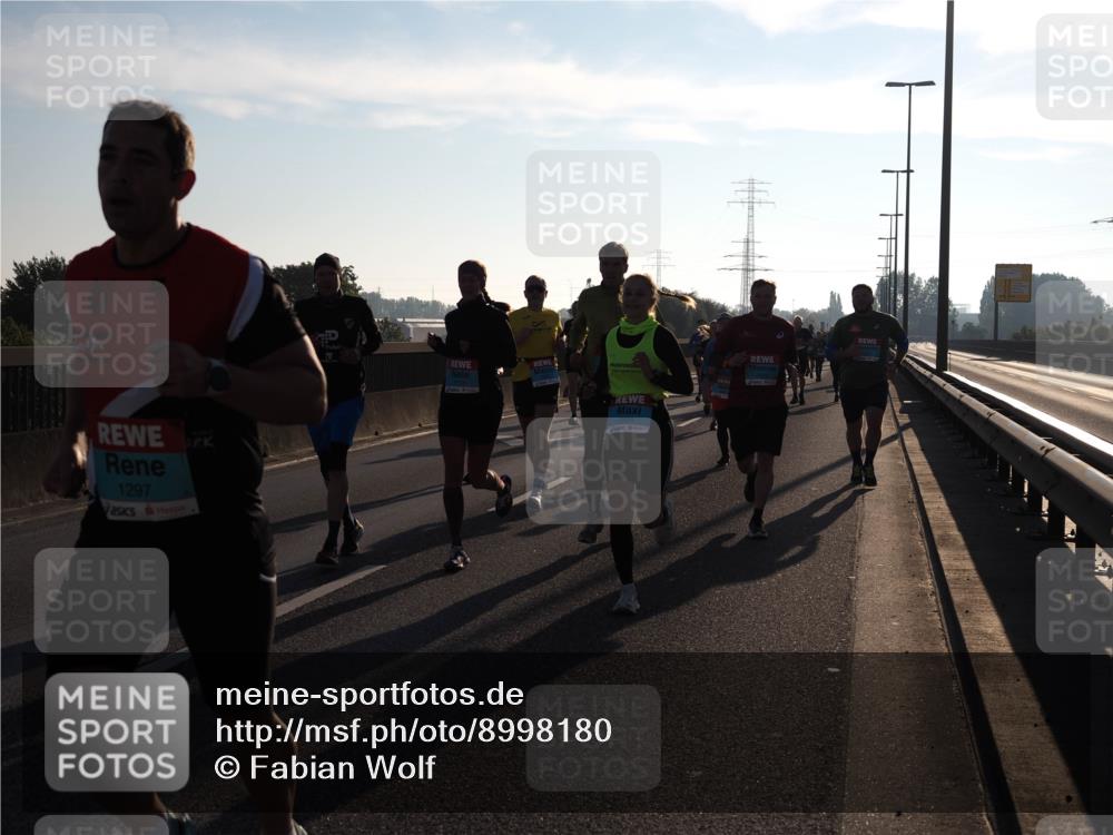03.10.2025 - Köhlbrandbrückenlauf Fabian Wolf http://msf.ph/oto/8998180 03.10.2025 09:15:40 Position 3 1297 meine-sportfotos.de