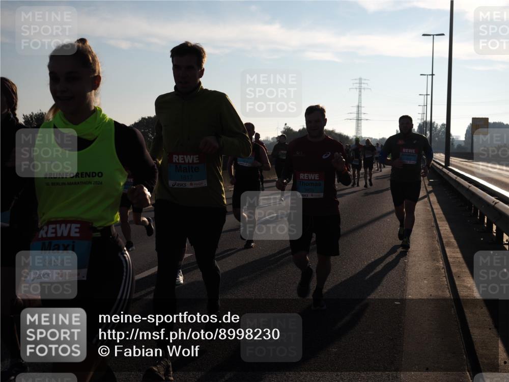 03.10.2025 - Köhlbrandbrückenlauf Fabian Wolf http://msf.ph/oto/8998230 03.10.2025 09:15:42 Position 3 50, 2024, 1517, 3603, 3454 meine-sportfotos.de