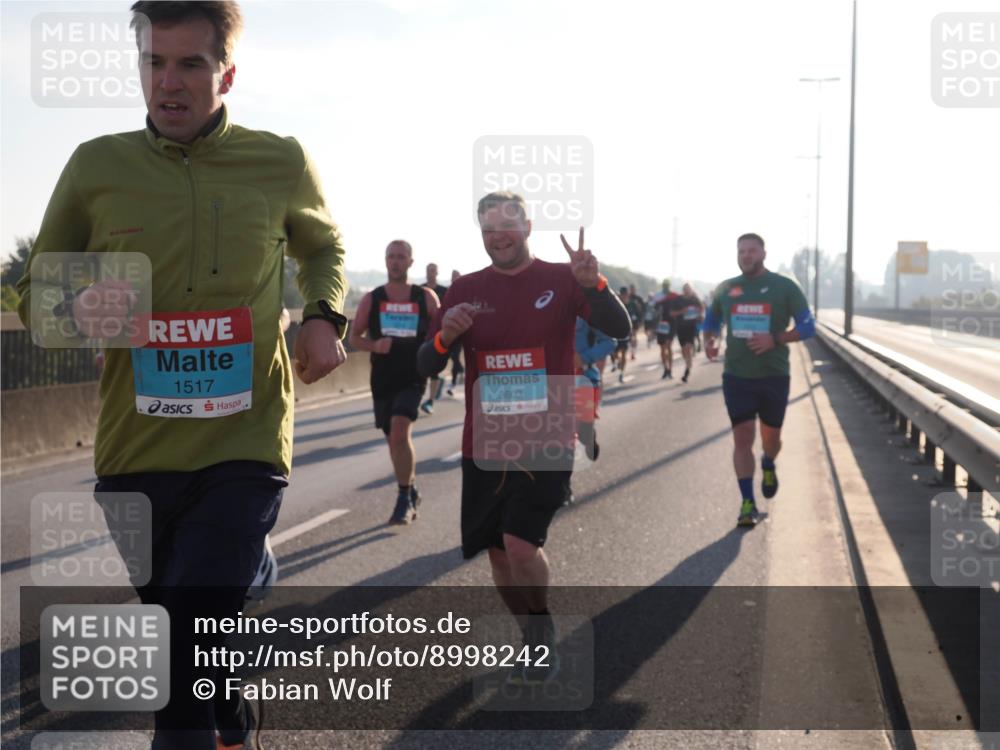 03.10.2025 - Köhlbrandbrückenlauf Fabian Wolf http://msf.ph/oto/8998242 03.10.2025 09:15:42 Position 3 1517, 3603 meine-sportfotos.de