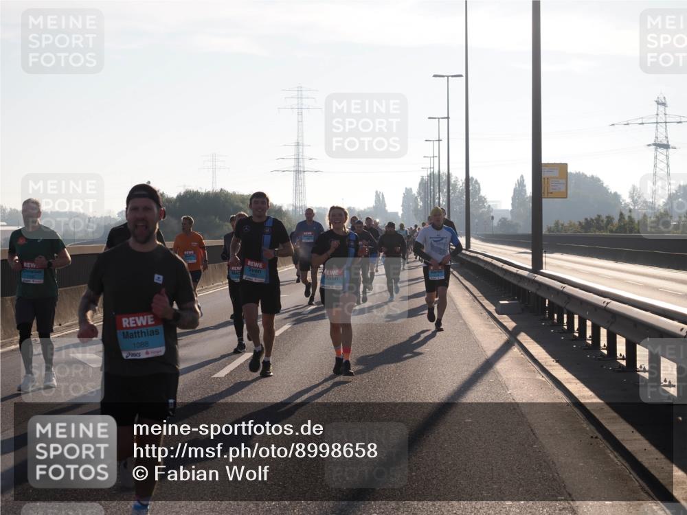 03.10.2025 - Köhlbrandbrückenlauf Fabian Wolf http://msf.ph/oto/8998658 03.10.2025 09:16:05 Position 3 1088 meine-sportfotos.de