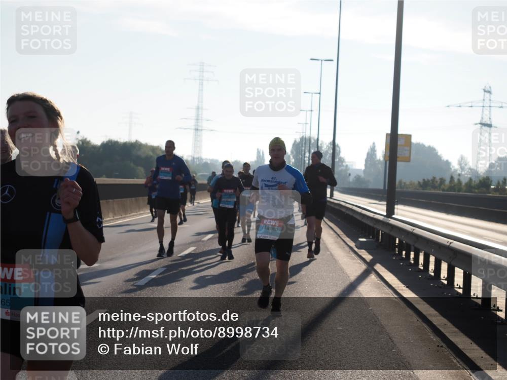 03.10.2025 - Köhlbrandbrückenlauf Fabian Wolf http://msf.ph/oto/8998734 03.10.2025 09:16:08 Position 3 65, 41, 1116 meine-sportfotos.de