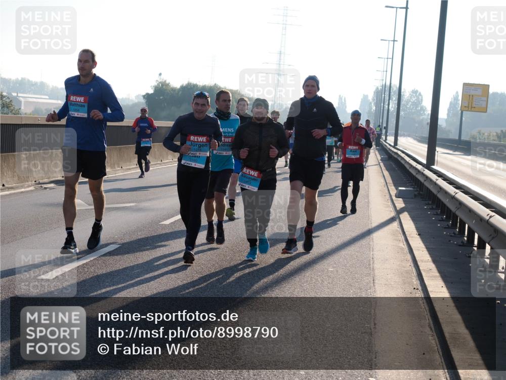 03.10.2025 - Köhlbrandbrückenlauf Fabian Wolf http://msf.ph/oto/8998790 03.10.2025 09:16:11 Position 3 1058, 1218, 3160, 1141, 2959 meine-sportfotos.de