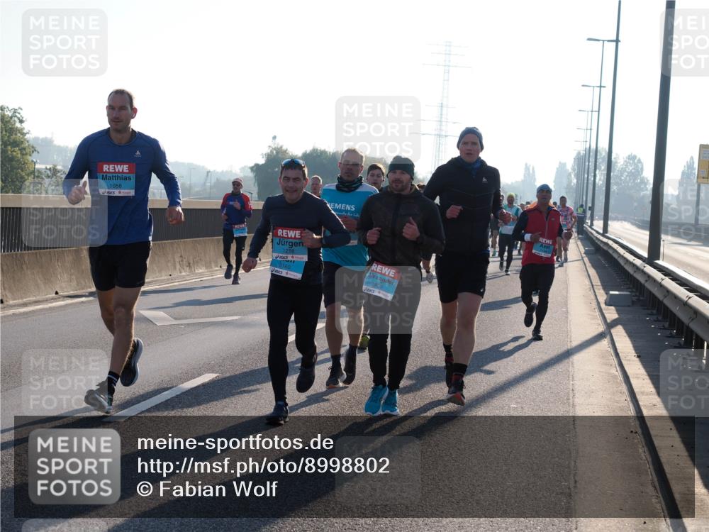 03.10.2025 - Köhlbrandbrückenlauf Fabian Wolf http://msf.ph/oto/8998802 03.10.2025 09:16:12 Position 3 1058, 1218, 3160, 2959 meine-sportfotos.de