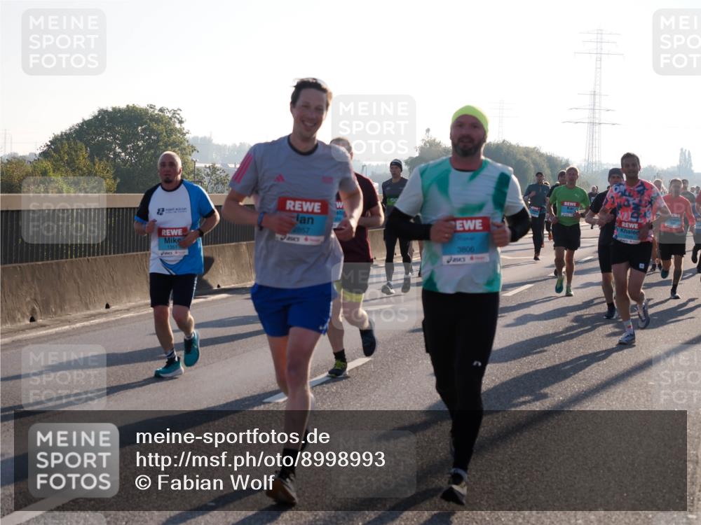 03.10.2025 - Köhlbrandbrückenlauf Fabian Wolf http://msf.ph/oto/8998993 03.10.2025 09:16:20 Position 3 1351, 72857, 3806 meine-sportfotos.de