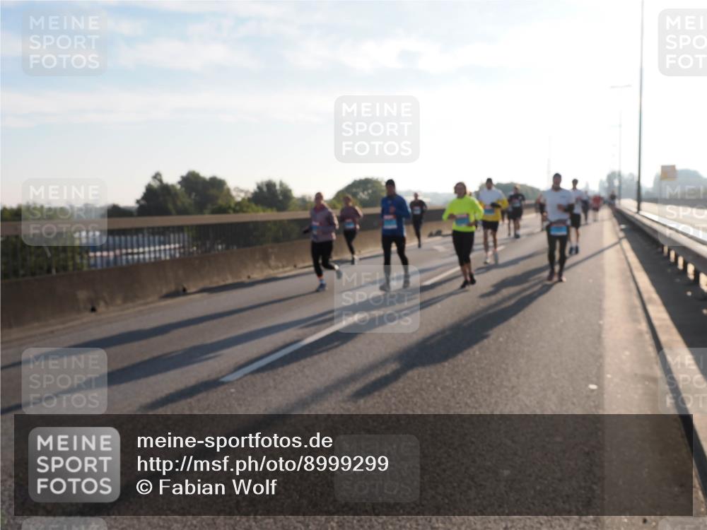 03.10.2025 - Köhlbrandbrückenlauf Fabian Wolf http://msf.ph/oto/8999299 03.10.2025 09:16:36 Position 3  meine-sportfotos.de