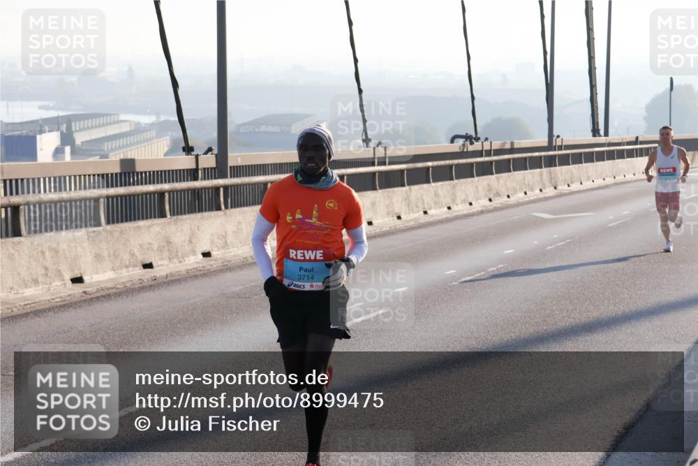 03.10.2025 - Köhlbrandbrückenlauf Julia Fischer http://msf.ph/oto/8999475 03.10.2025 09:16:26 Position 1 3714 meine-sportfotos.de