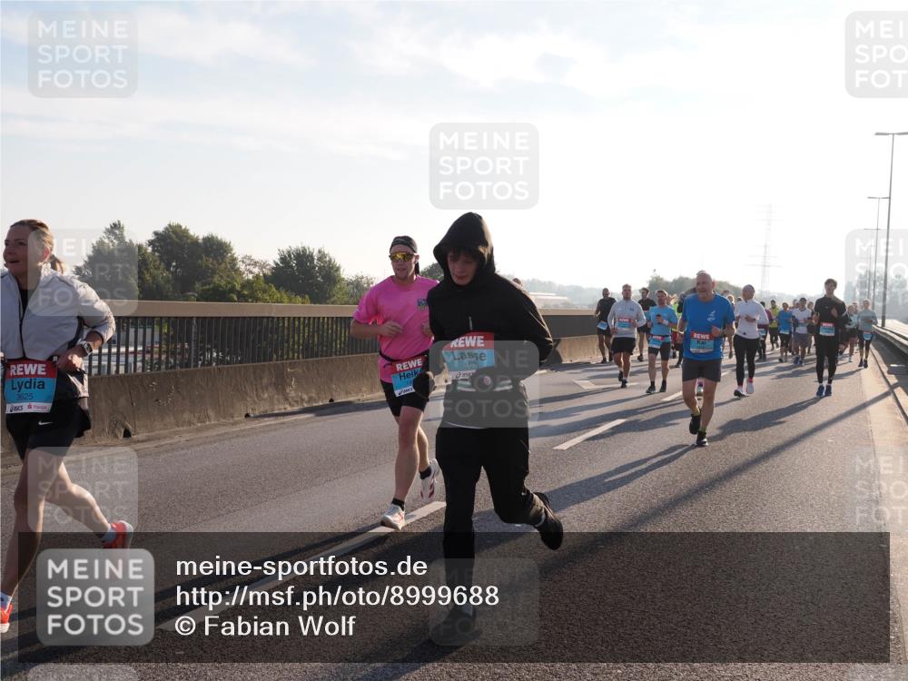 03.10.2025 - Köhlbrandbrückenlauf Fabian Wolf http://msf.ph/oto/8999688 03.10.2025 09:16:52 Position 3 3625, 167 meine-sportfotos.de