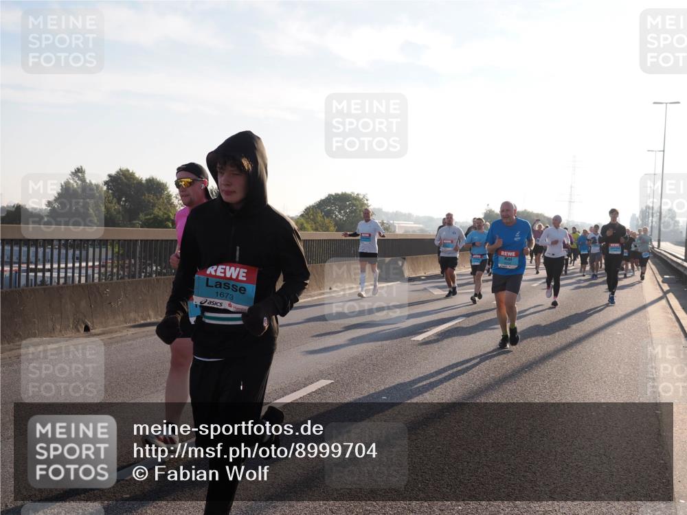 03.10.2025 - Köhlbrandbrückenlauf Fabian Wolf http://msf.ph/oto/8999704 03.10.2025 09:16:52 Position 3 1673 meine-sportfotos.de