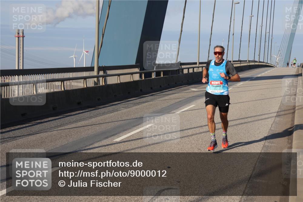 03.10.2025 - Köhlbrandbrückenlauf Julia Fischer http://msf.ph/oto/9000012 03.10.2025 09:32:49 Position 2 1041 meine-sportfotos.de
