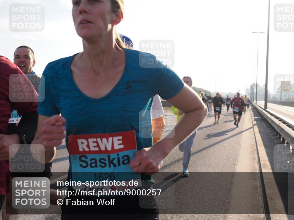 03.10.2025 - Köhlbrandbrückenlauf Fabian Wolf http://msf.ph/oto/9000257 03.10.2025 09:17:04 Position 3 1181, 1626 meine-sportfotos.de