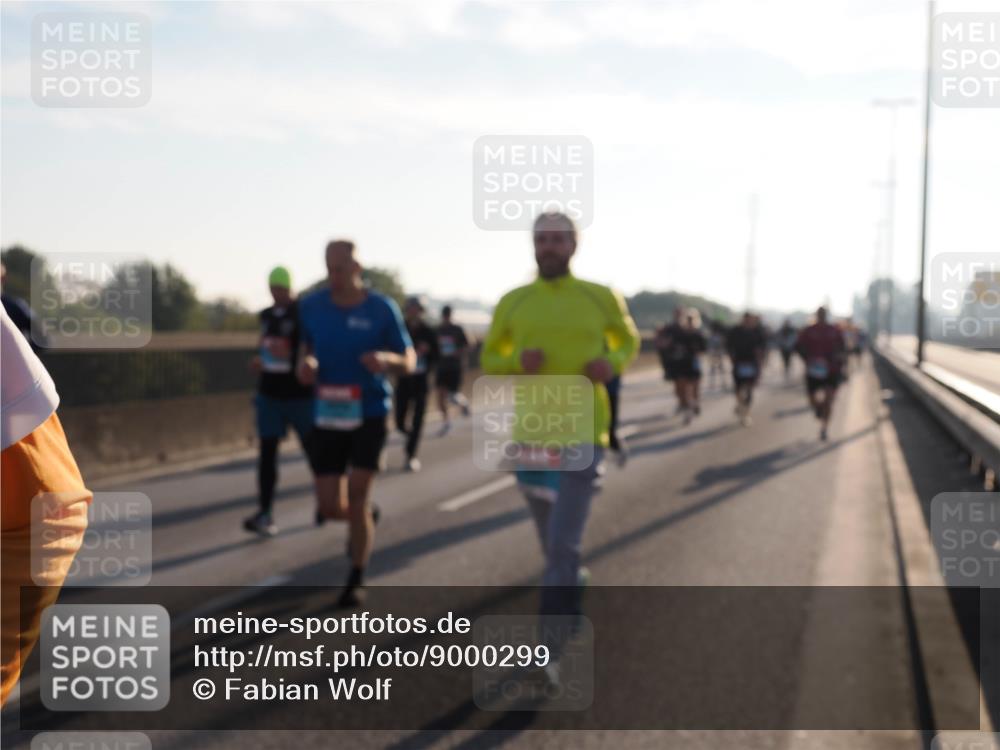 03.10.2025 - Köhlbrandbrückenlauf Fabian Wolf http://msf.ph/oto/9000299 03.10.2025 09:17:04 Position 3  meine-sportfotos.de